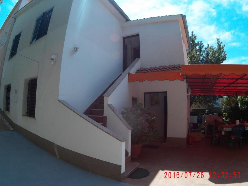 Apartman Luburic Pinezići Exteriör bild
